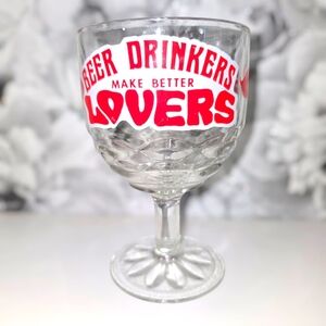 ViNTAGE 1970s • Beer Drinkers Glass 🍺• with Red Print